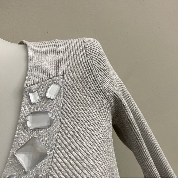 Vintage C'est City Silk Blend Jeweled Elegant Silver V-Neck Sweater - Picture 8 of 8